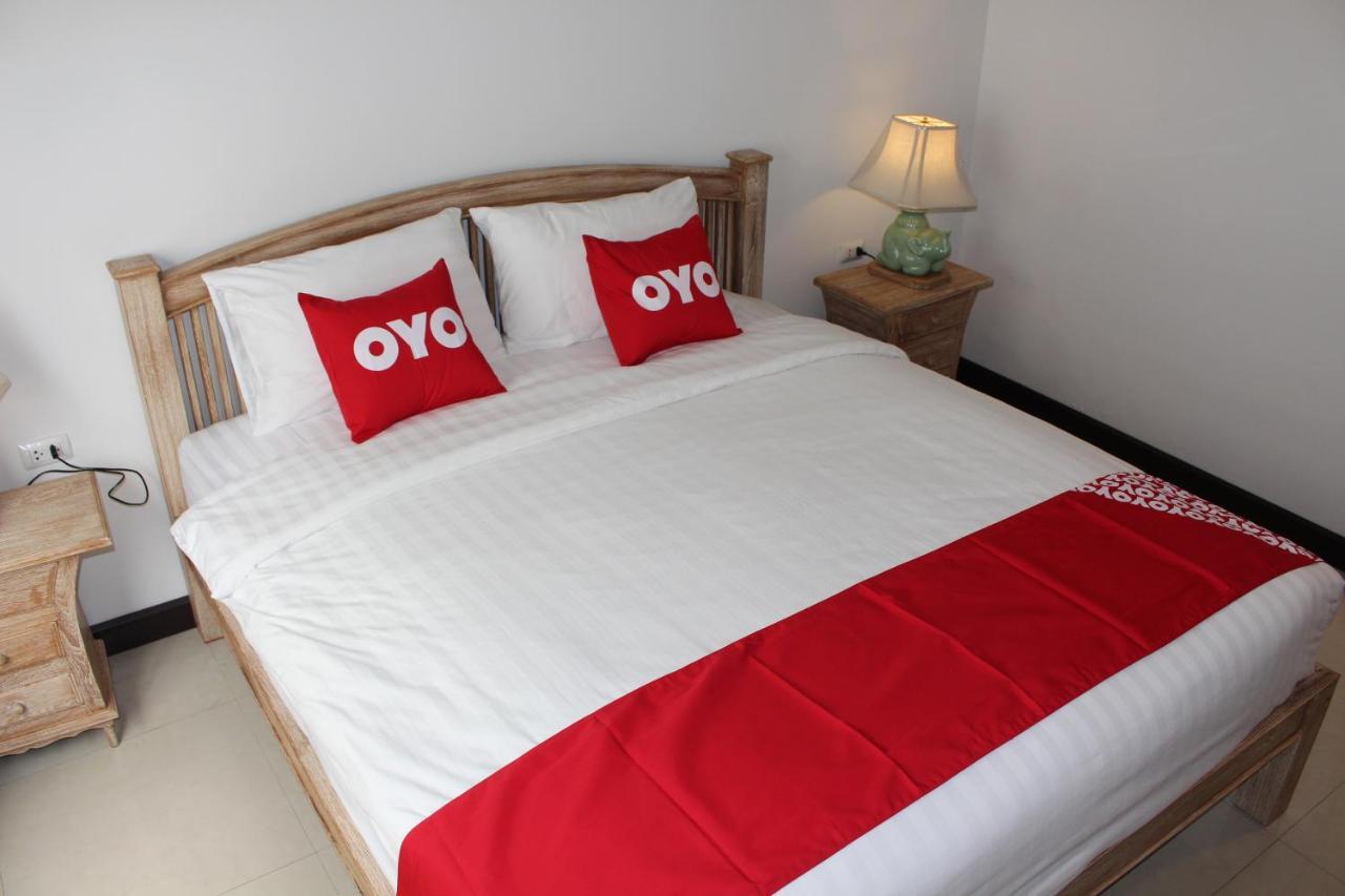 Oyo 75409 Premium The Family Hotel Chiang Mai Bagian luar foto