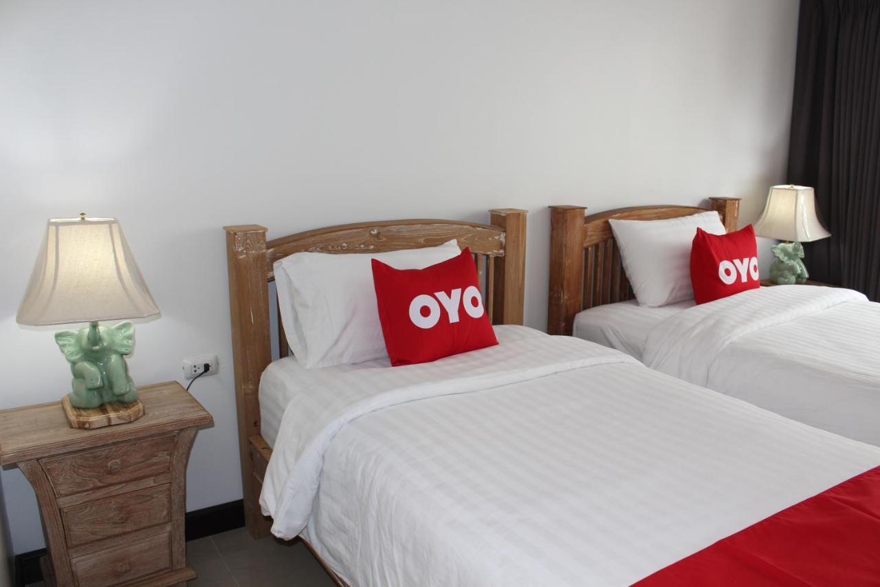 Oyo 75409 Premium The Family Hotel Chiang Mai Bagian luar foto